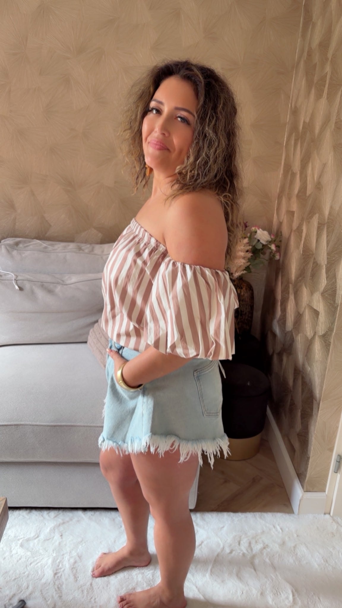 Dorian Offshoulder beige
