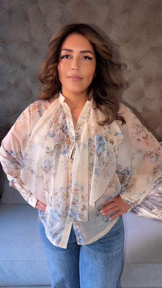 Blouse roses